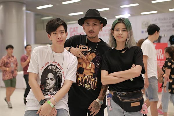 Cat T-Shirt 5 Cat T-Shirt 5