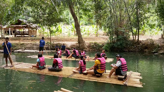 ล่องแพบ้านวังหอน ล่องแพบ้านวังหอน