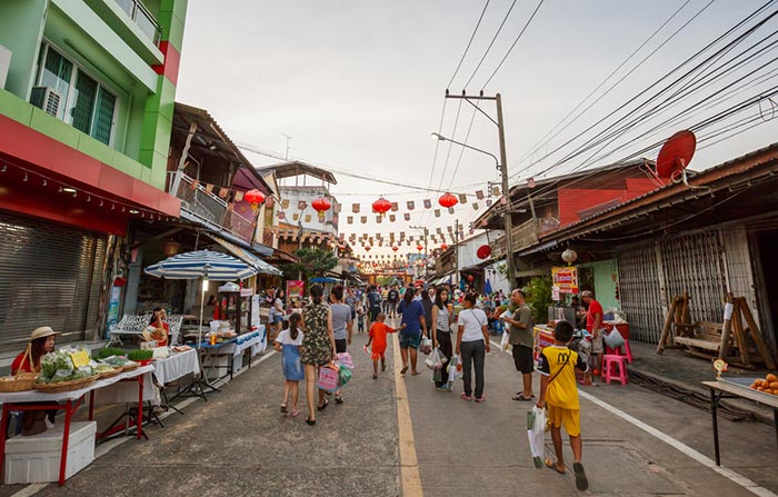 ตลาดจีนชากแง้ว ตลาดจีนชากแง้ว