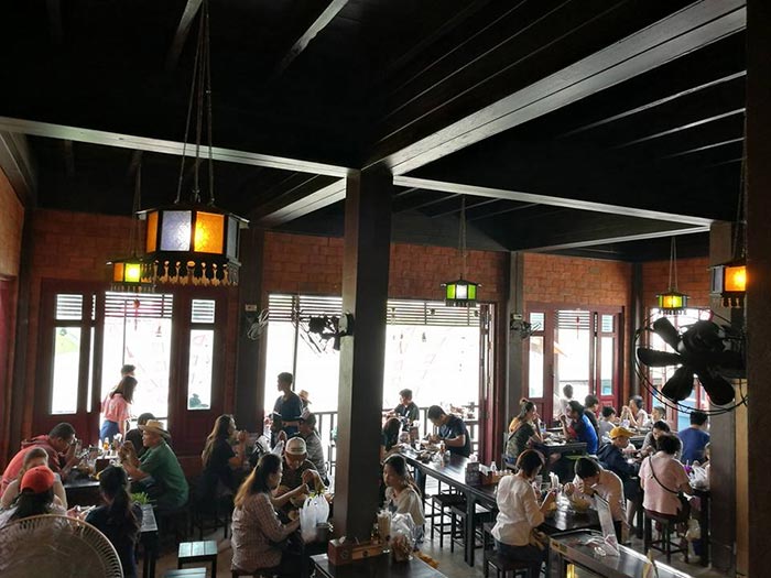 ร้านก๋วยเตี๋ยวริมน้ำ นนทบุรี ร้านก๋วยเตี๋ยวริมน้ำ นนทบุรี