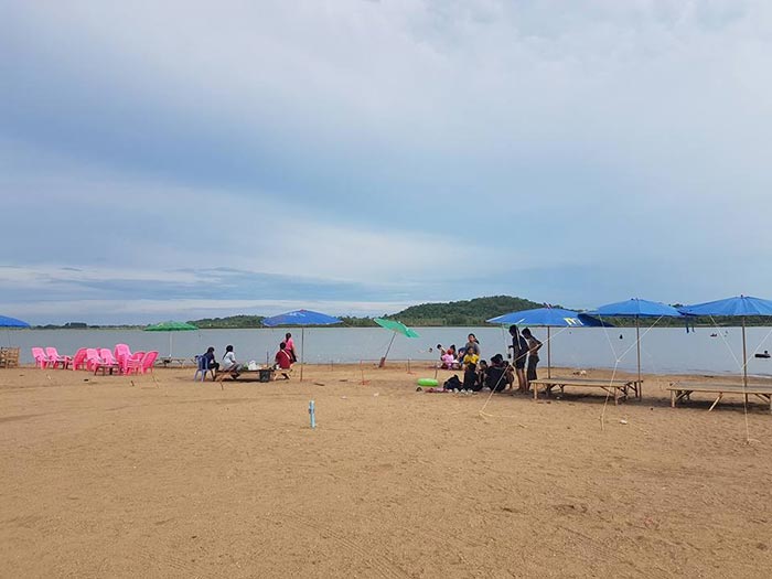 หาดทรายน้ำจืด หาดทรายน้ำจืด