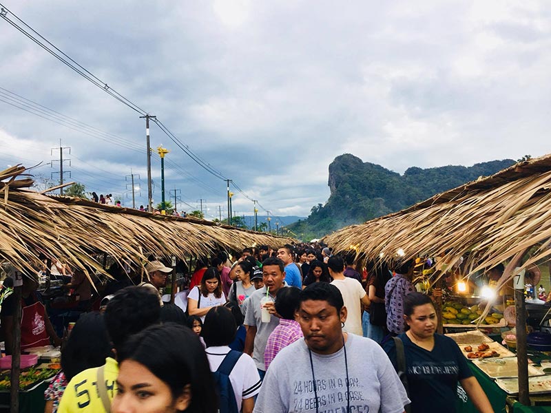 หลาดน้ำคลองงา พังงา หลาดน้ำคลองงา พังงา