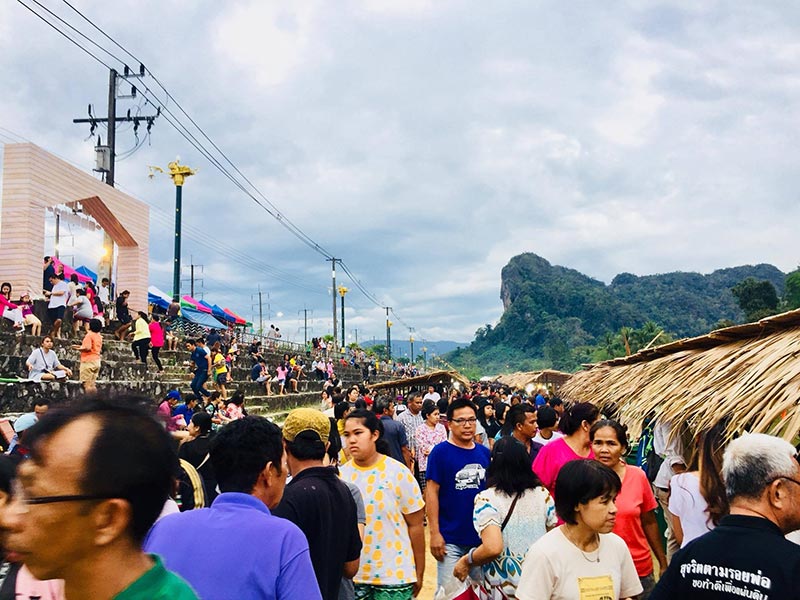 หลาดน้ำคลองงา พังงา หลาดน้ำคลองงา พังงา