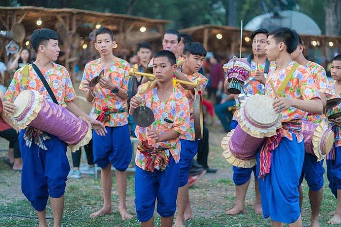 ตลาด 800 ปี กรุงสุโขทัย ตลาด 800 ปี กรุงสุโขทัย