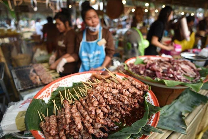 ตลาด 800 ปี กรุงสุโขทัย ตลาด 800 ปี กรุงสุโขทัย