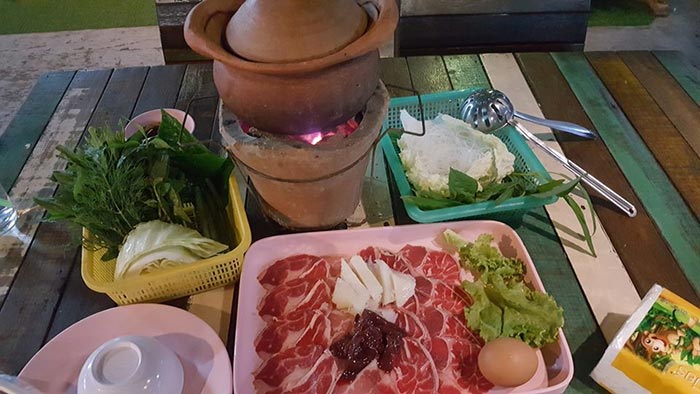 ร้านจิ้มจุ่มเ ร้านจิ้มจุ่มเ