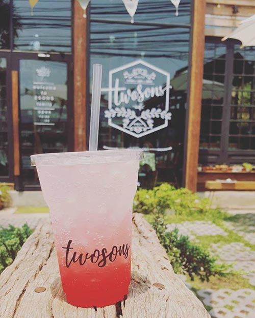 ร้านกาแฟอุดรธานี Twosons cafe