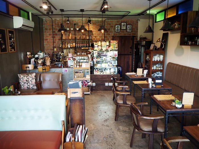 ร้านกาแฟอุดรธานี Cafe in law