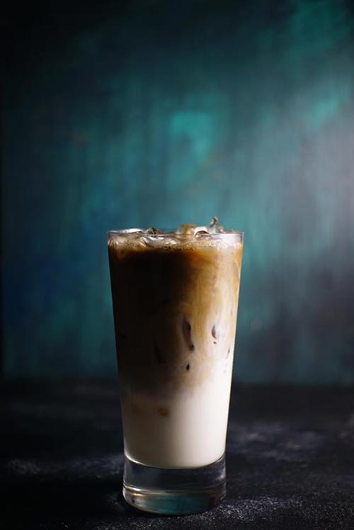 ร้านกาแฟอุดรธานี Wolf\'s Den