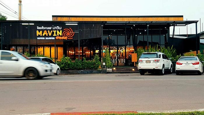 ร้านกาแฟอุดรธานี Wolf\'s Den