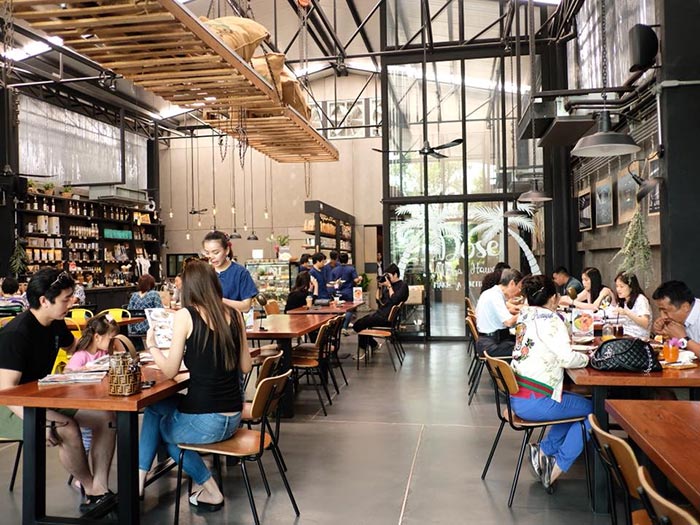 ร้านกาแฟอุดรธานี Dose Factory