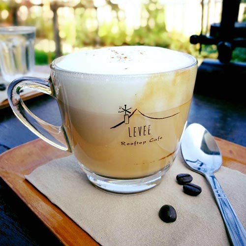ร้านกาแฟริมน้ำ ร้านกาแฟริมน้ำ