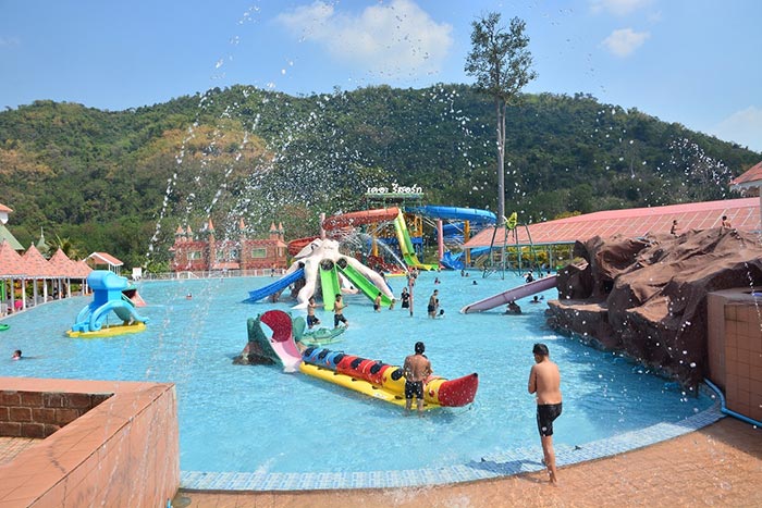 ที่พักที่มีสวนน้ำ ที่พักที่มีสวนน้ำ