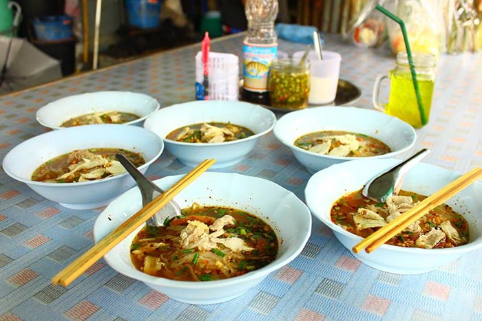 ตลาดอิงน้ำสามโคก ตลาดอิงน้ำสามโคก