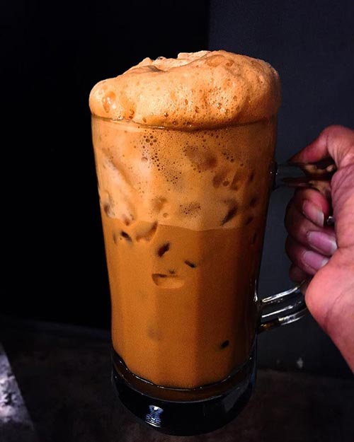 ร้านกาแฟ นั่งทำงาน ร้านกาแฟ นั่งทำงาน