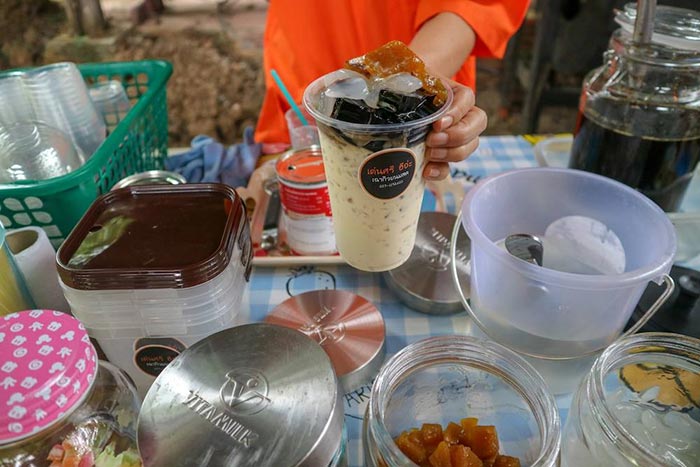 ตลาดโรงคั่ว ตลาดโรงคั่ว