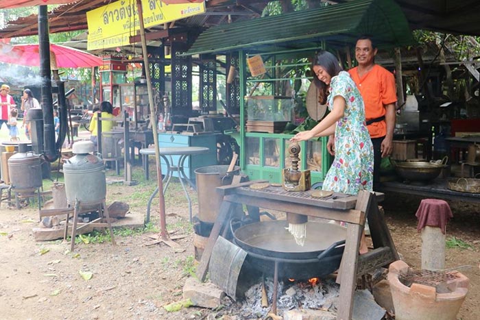 ตลาดโรงคั่ว ตลาดโรงคั่ว