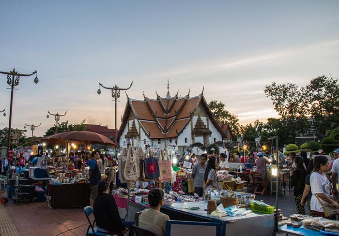 ที่เที่ยวน่าน ถนนคนเดินข่วงเมืองน่าน