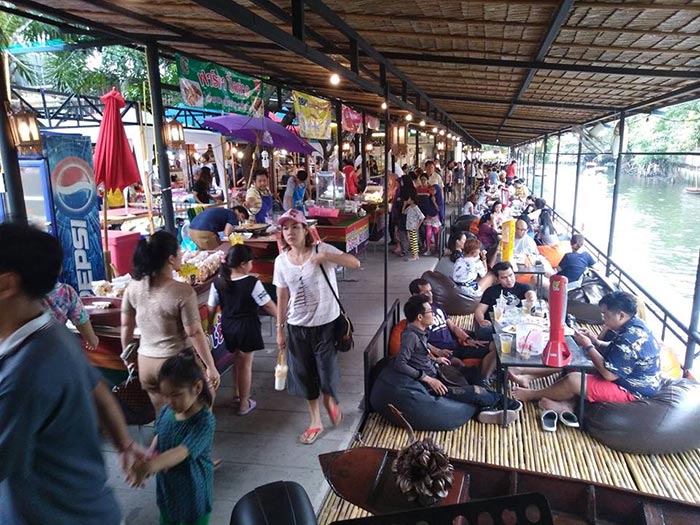 ตลาดน่าเดิน ตลาดน่าเดิน