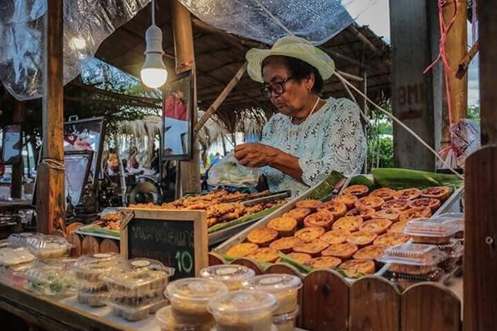 ตลาดน่าเดิน ตลาดน่าเดิน
