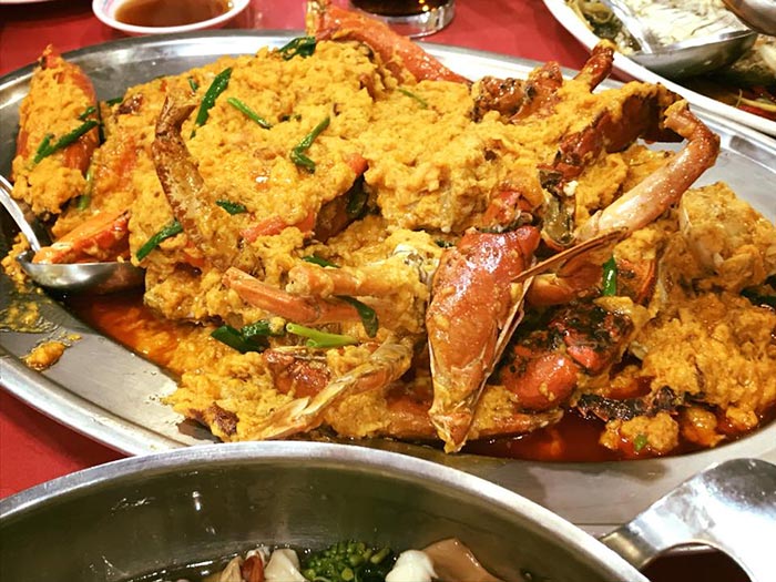 ร้านปูผัดผงกะหรี่ ร้านปูผัดผงกะหรี่