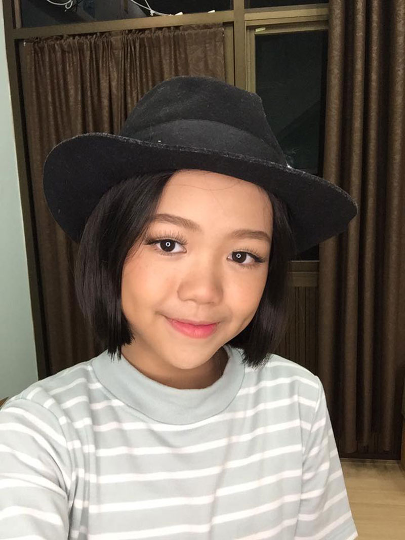 น้องแพรพาเพลิน ผงาดเวทีโลก เป็นเมคอัพบนรันเวย์ London Fashion Week 2018 น้องแพรพาเพลิน ผงาดเวทีโลก เป็นเมคอัพบนรันเวย์ London Fashion Week 2018