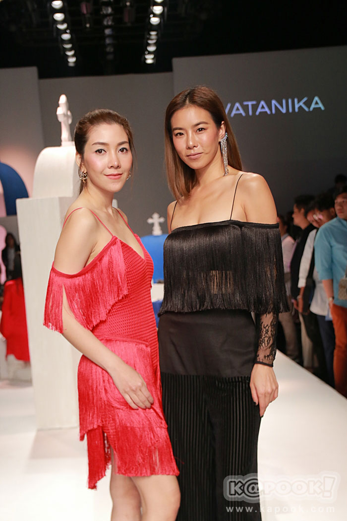 วุ้นเส้น-คริส แท็กทีม ส่งกำลังใจให้ เจนี่ เดินแบบงาน BIFW 2018 วุ้นเส้น-คริส แท็กทีม ส่งกำลังใจให้ เจนี่ เดินแบบงาน BIFW 2018