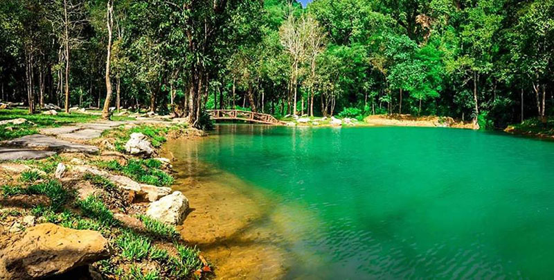 สระมรกตขุนน้ำนางนอน จ.เชียงราย เปิดแล้ว คนทะลักเที่ยวชมความงาม สระมรกตขุนน้ำนางนอน จ.เชียงราย เปิดแล้ว คนทะลักเที่ยวชมความงาม