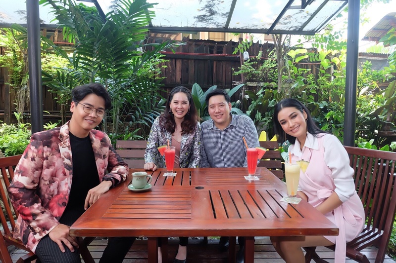 นุ้ย สุจิรา ปอนด์ ชยพล นุ้ย สุจิรา ปอนด์ ชยพล