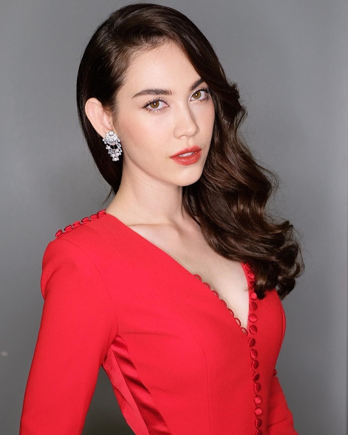 แมท ภีรนีย์ แมท ภีรนีย์