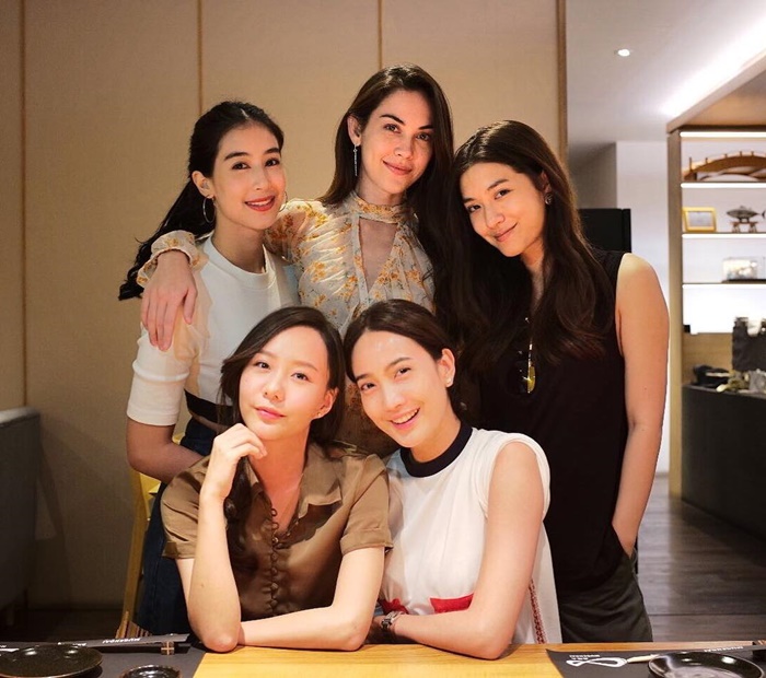 แมท ภีรนีย์ แมท ภีรนีย์