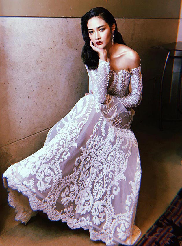 ชุดราตรี ชุดราตรี