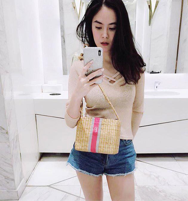 กางเกงยีนส์ขาสั้นดารา กางเกงยีนส์ขาสั้นดารา