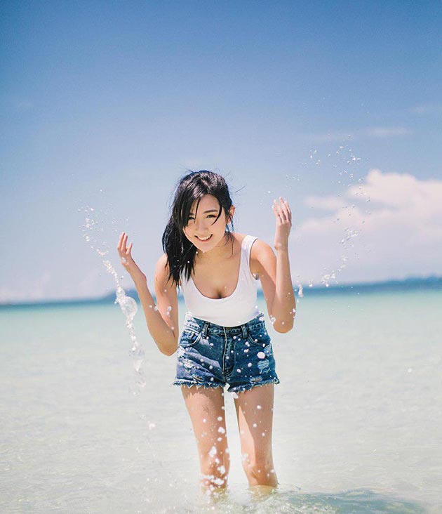 กางเกงยีนส์ขาสั้นดารา กางเกงยีนส์ขาสั้นดารา