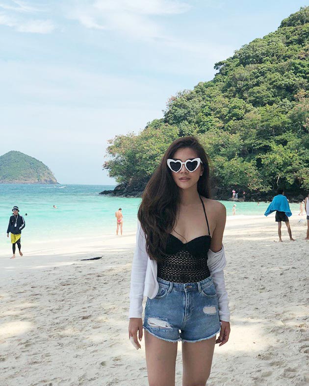 กางเกงยีนส์ขาสั้นดารา กางเกงยีนส์ขาสั้นดารา