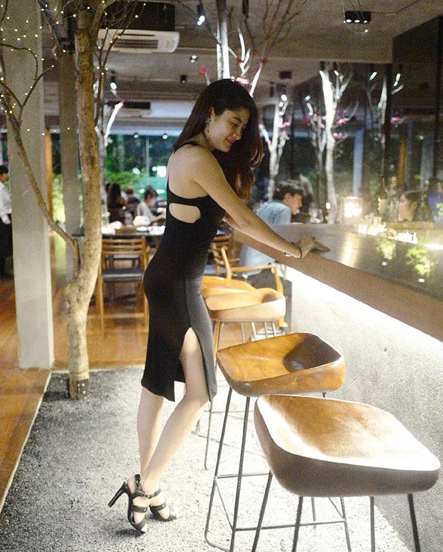 รองเท้าส้นสูง รองเท้าส้นสูง