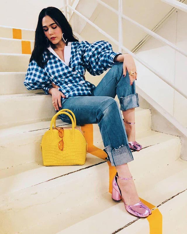 รองเท้าส้นสูง รองเท้าส้นสูง