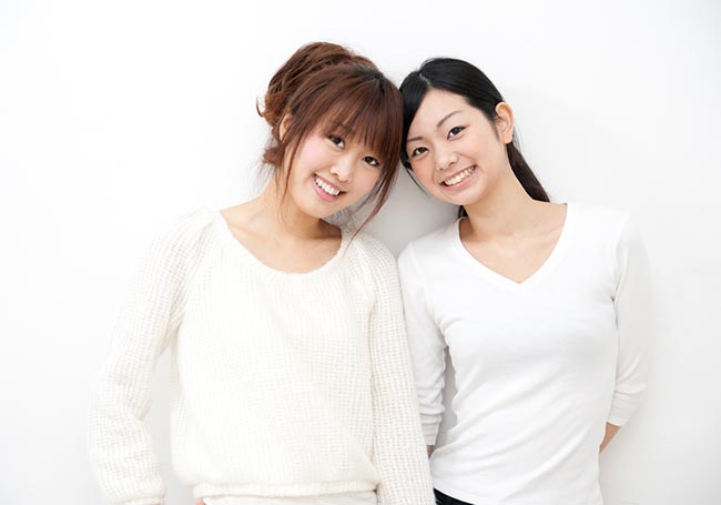 เสื้อผ้าสีขาว เสื้อผ้าสีขาว