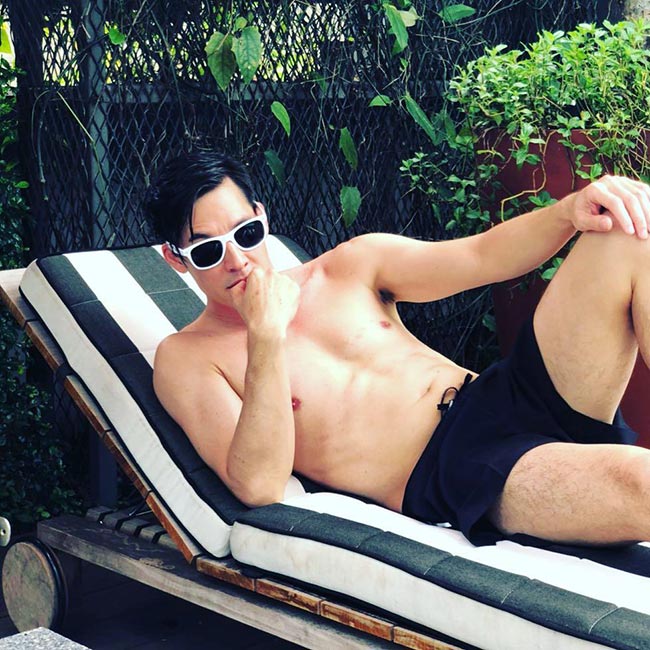 ชุดว่ายน้ำดารา ชุดว่ายน้ำดารา