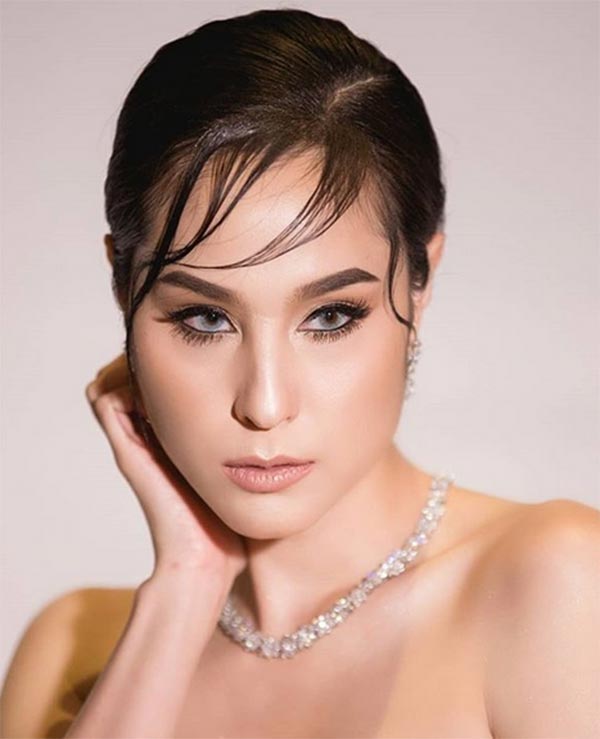 ทรงผมเปียกๆ ทรงผมเปียกๆ