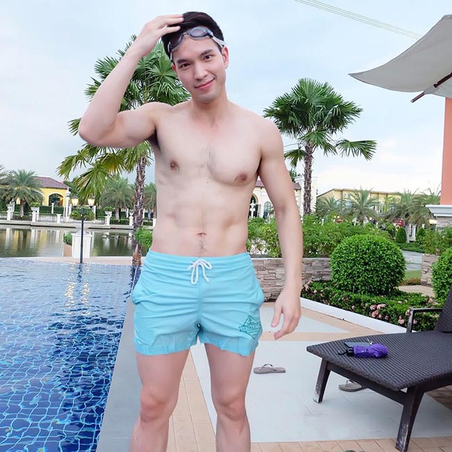 ชุดว่ายน้ำดารา ชุดว่ายน้ำดารา