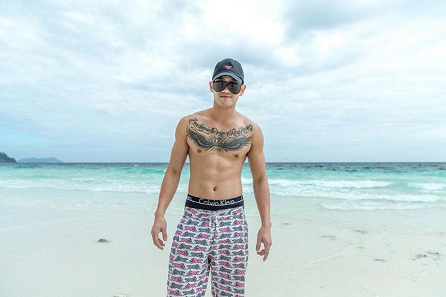 ชุดว่ายน้ำดารา ชุดว่ายน้ำดารา