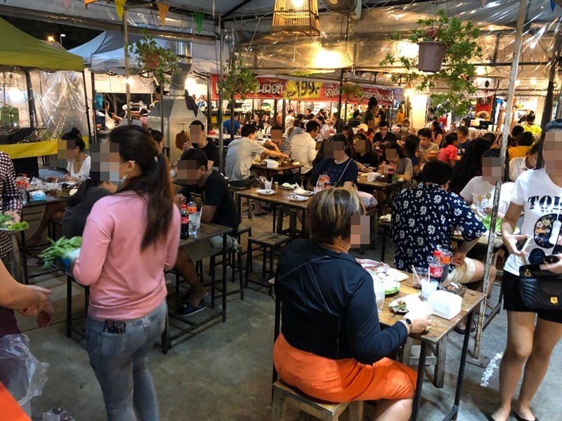 ตลาดหัวมุม เกษตรนวมินทร์ ตลาดหัวมุม เกษตรนวมินทร์