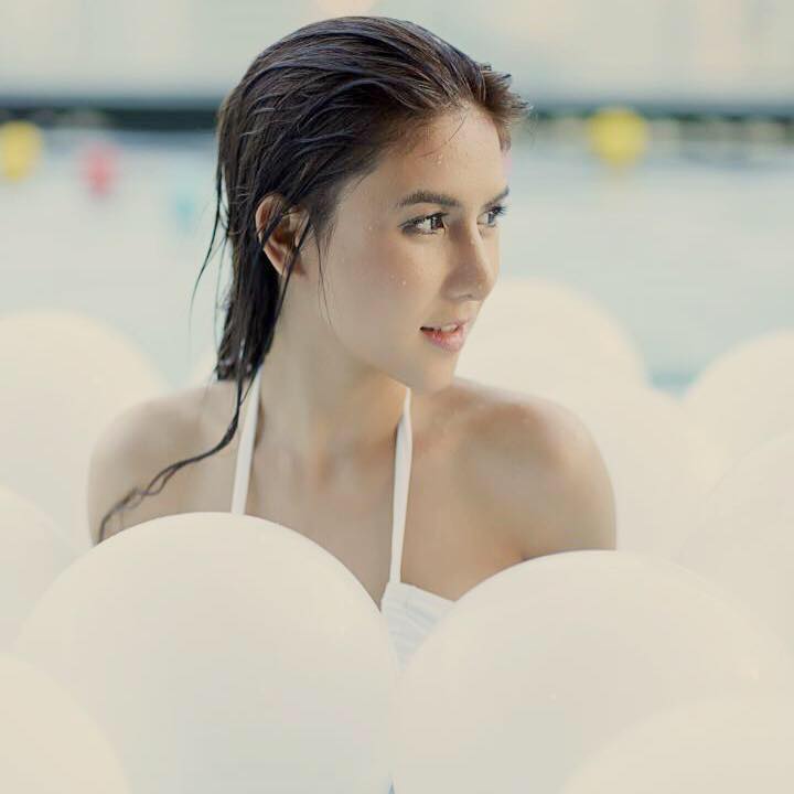 แบ๊ก อาทิตย์ แบ๊ก อาทิตย์