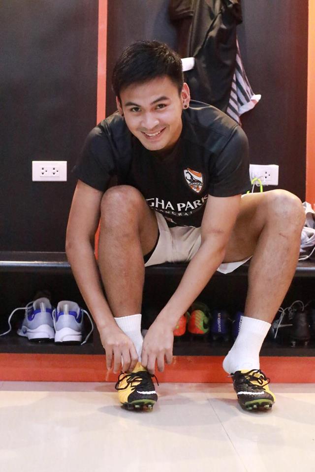 แบ๊ก อาทิตย์ แบ๊ก อาทิตย์