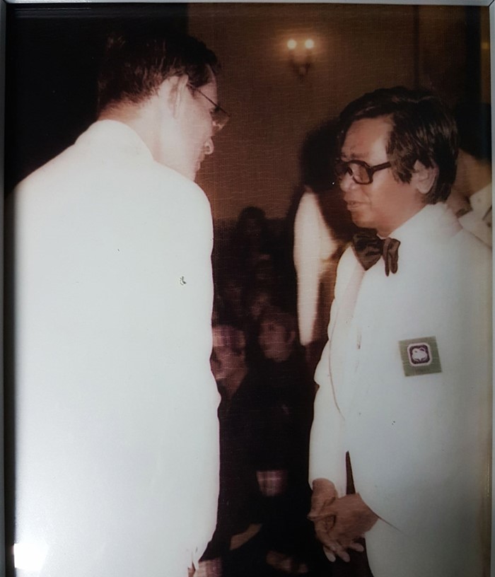 ดอกดิน กัญญามาลย์ ดอกดิน กัญญามาลย์