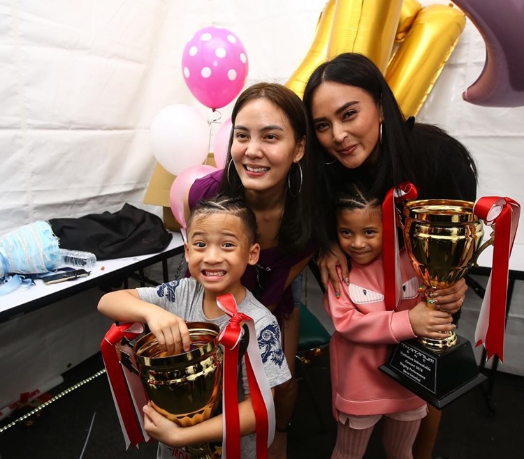 เจนี่ เจนี่