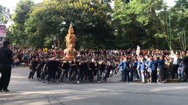 รับน้องขึ้นดอย รับน้องขึ้นดอย