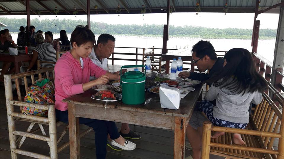 ร้านอาหารสมุทรสงคราม ร้านอาหารสมุทรสงคราม