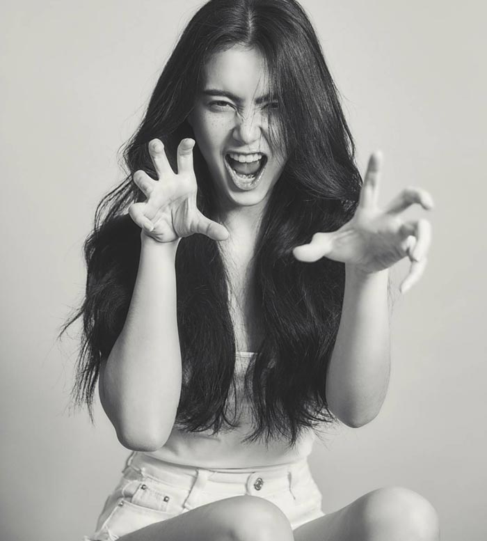 ใหม่ ดาวิกา ถ่ายปฏิทิน ใหม่ ดาวิกา ถ่ายปฏิทิน